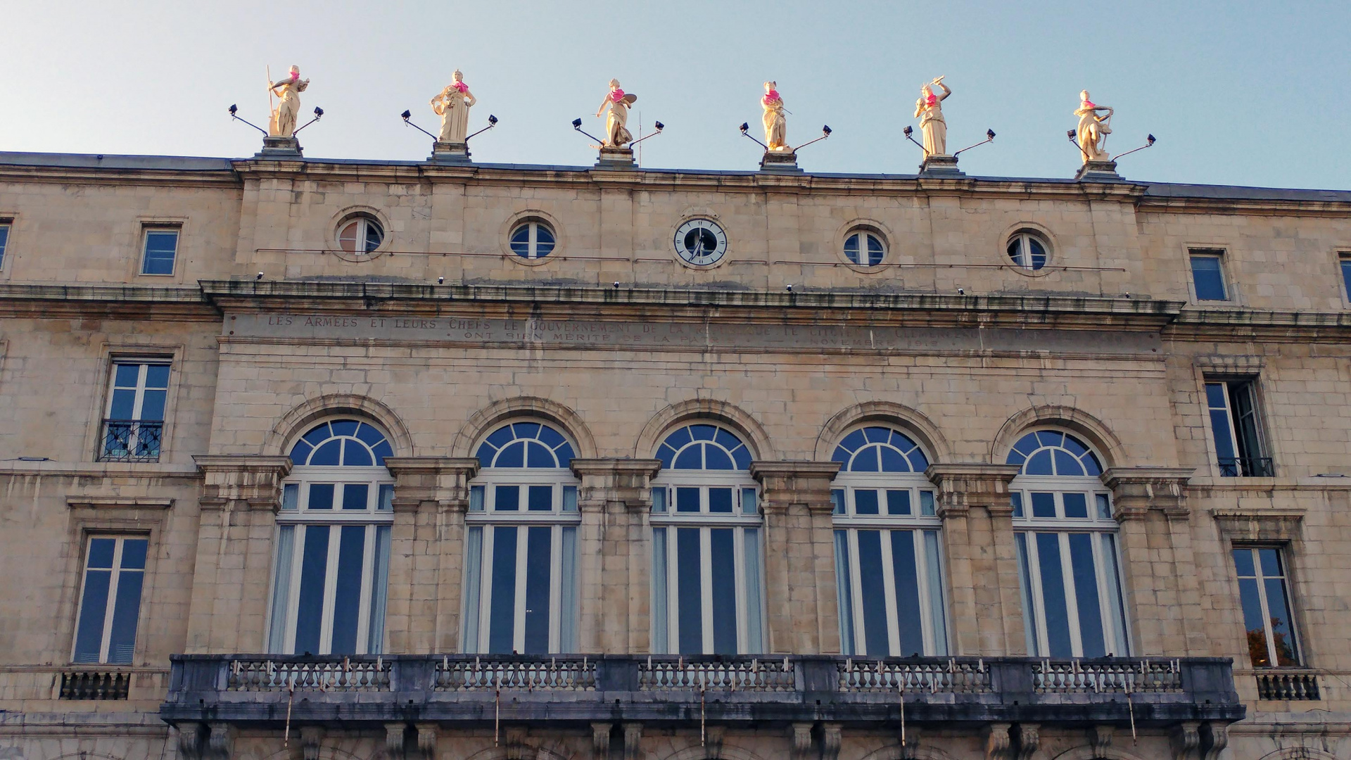 Façade-opéra